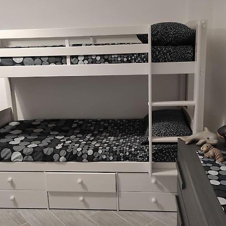 Dream- Appartamento Ristrutturato A Genova Exteriör bild